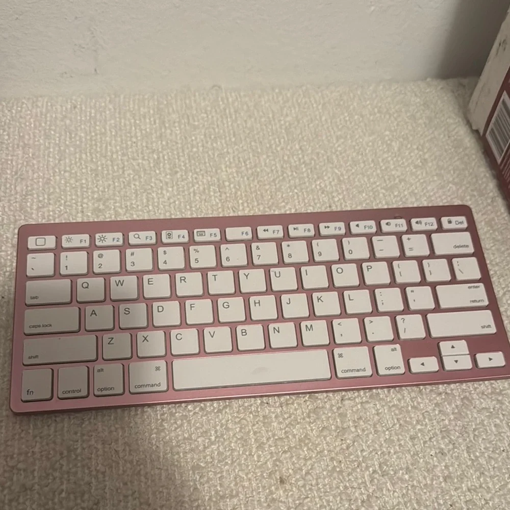 Pink Wireless Keyboard and Mouse Set